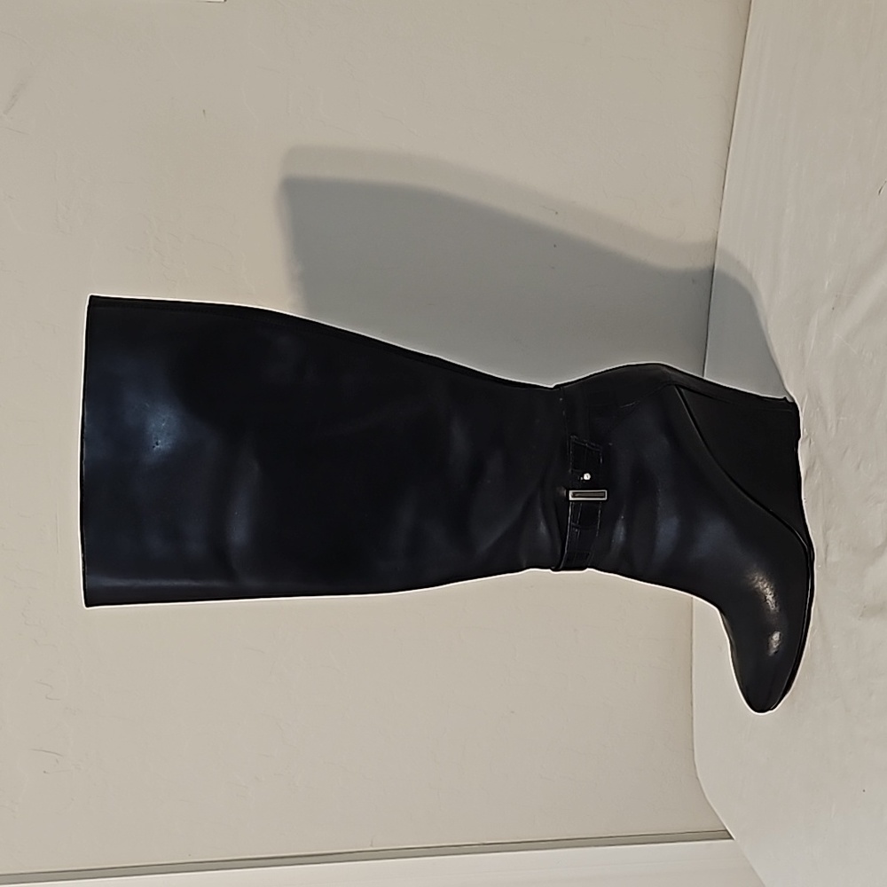 Ann Taylor Black Leather Wedge Boot - Picture 3 of 6